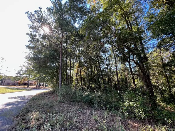 112 Hargett St, Daleville, AL 36322