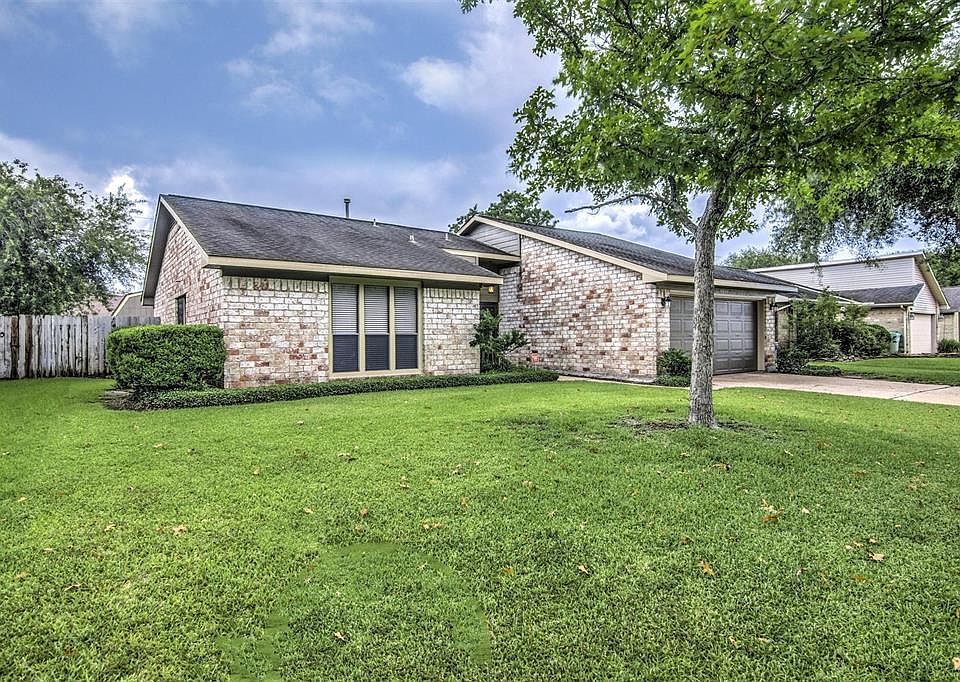 1st image of 9810 Sagepike Dr
