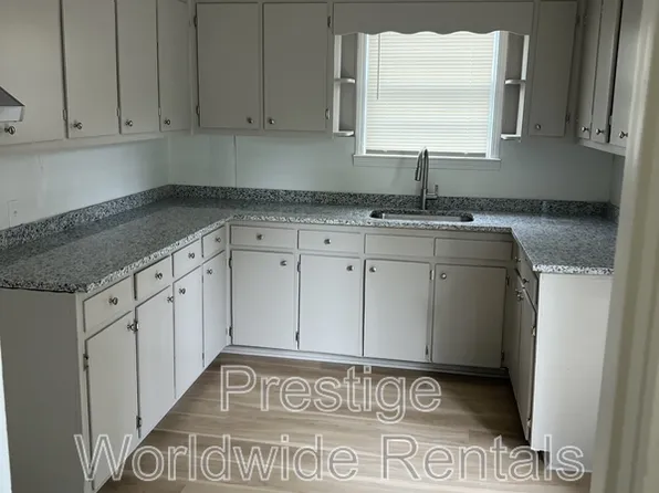 2823 Lee St, Columbus, GA 31903