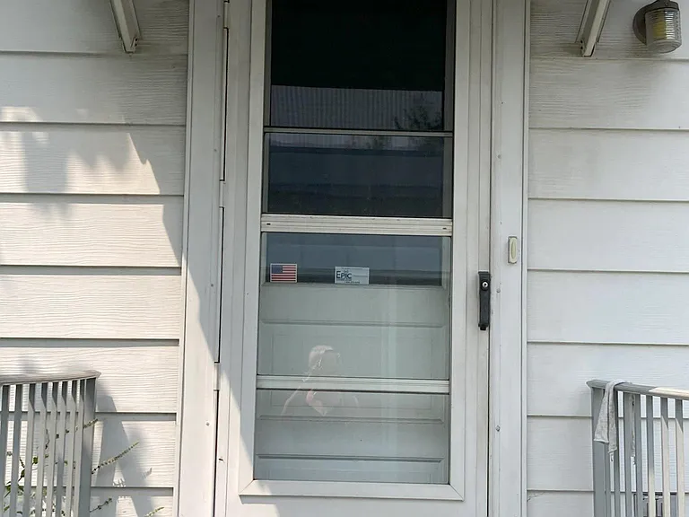 back door to laundry and 2nd bathroom