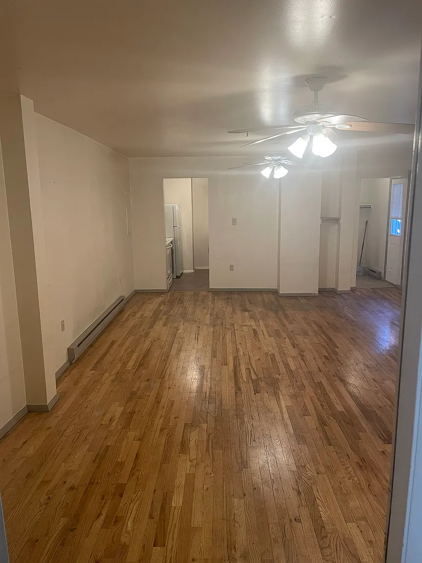5 W Potomac St APT 3 photo 1