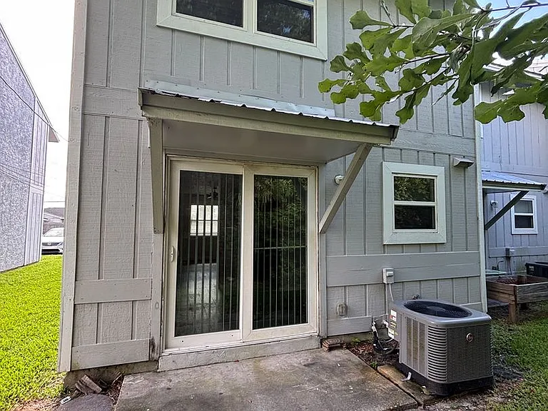 1629 N James Ave — Photo 19