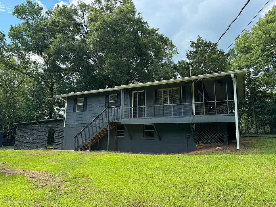 75 Cross Way