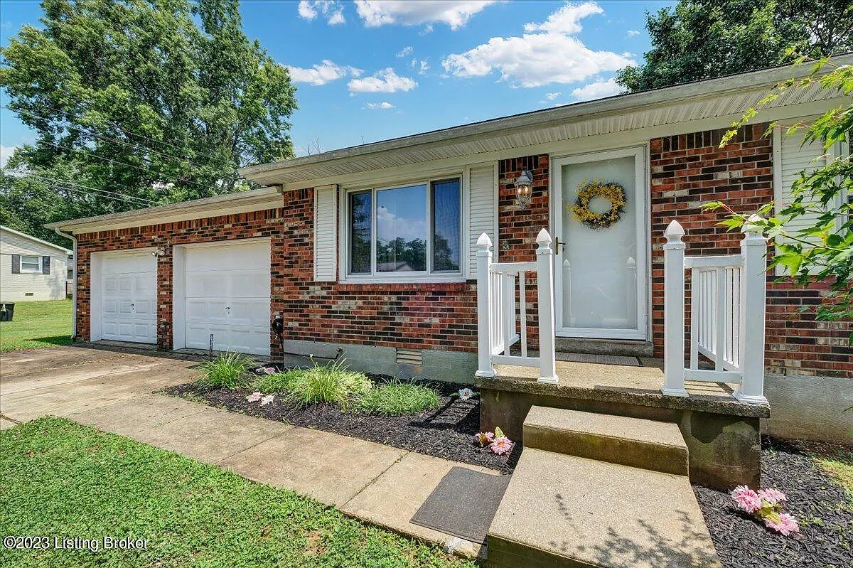 107 Meadow Ln photo 1