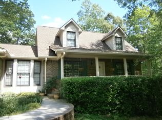 2022 E Rinda Dr NE, Dalton, GA 30721