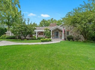 7299 Old Mill Rd, Bloomfield Hills, MI 48301