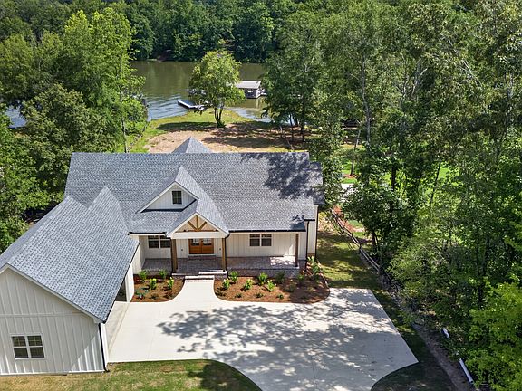 2nd image of 105 County Road 764