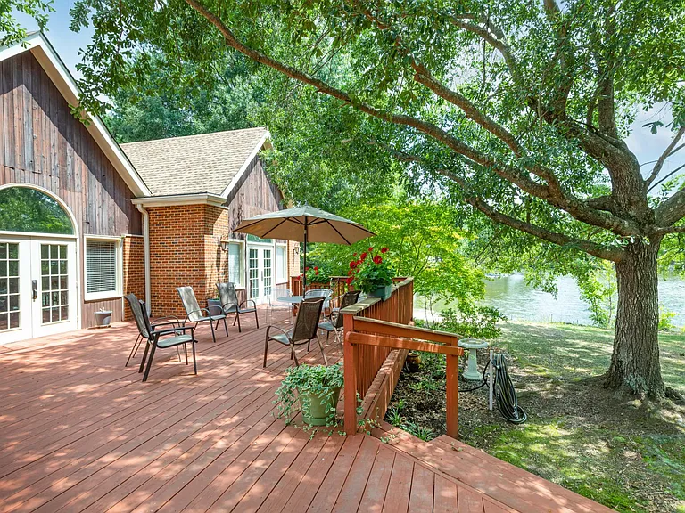 Enjoy the huge community deck overlooking the water!