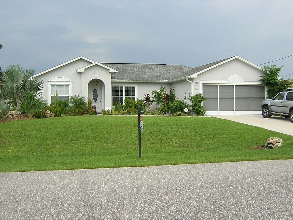 1st image of 2674 Auburn Blvd