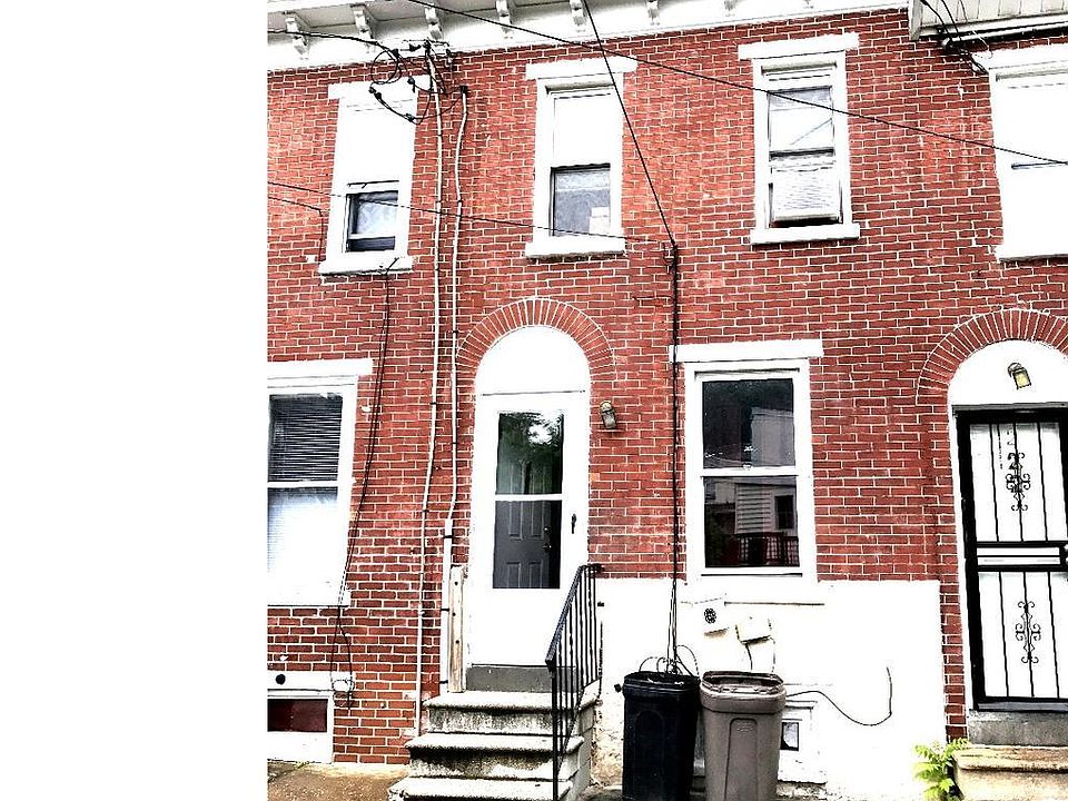 1st image of 224 Cherry St
