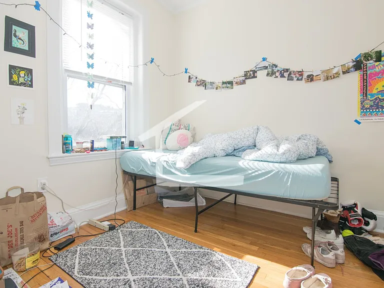 67 Thatcher St #301 — Photo 2