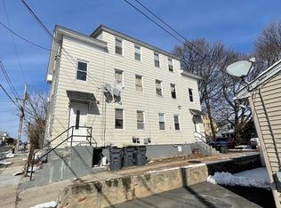 49 Commodore St, Providence, RI 02904