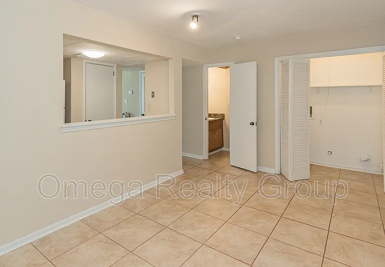 2364 Grayson Valley Cir — Photo 17