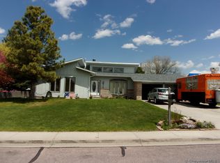 214 Comanche Dr, Cheyenne, WY 82009