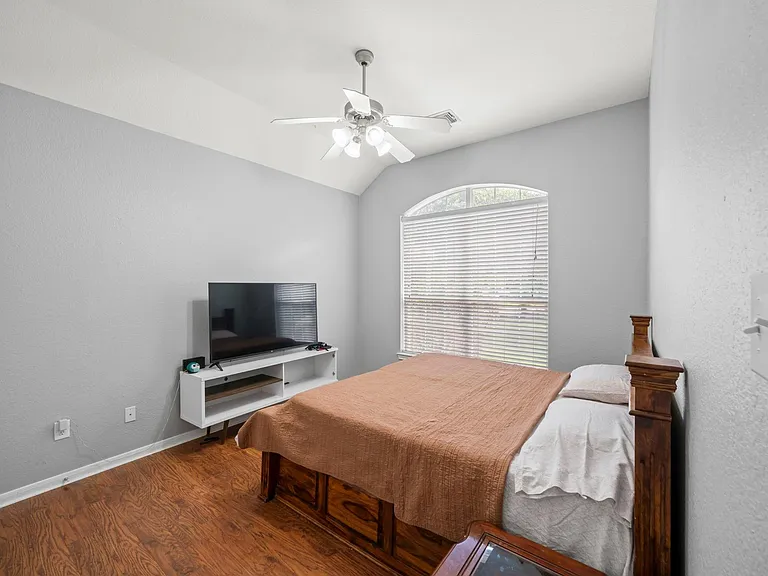 7 Caelin Ct — Photo 32