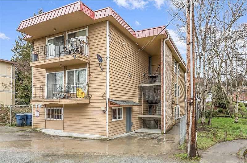 1st image of 6527 Rainier Ave S #3