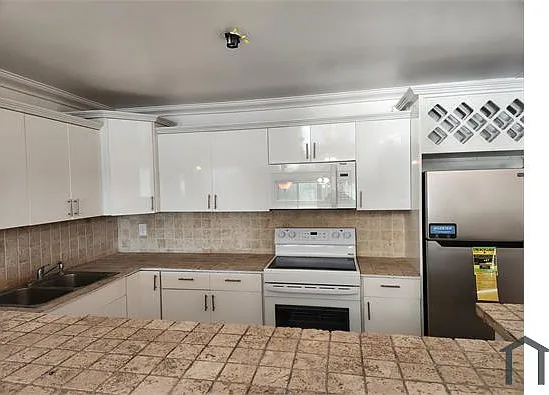 14840 Naranja Lakes Blvd #B2G — Photo 3