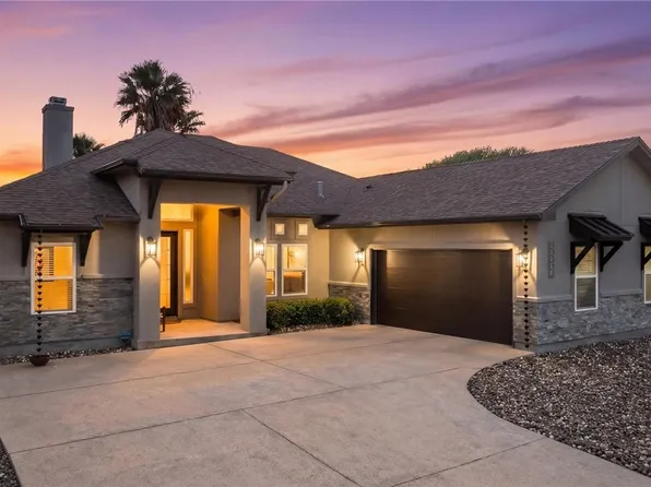 15661 Three Fathoms Bank Dr, Corpus Christi, TX 78418