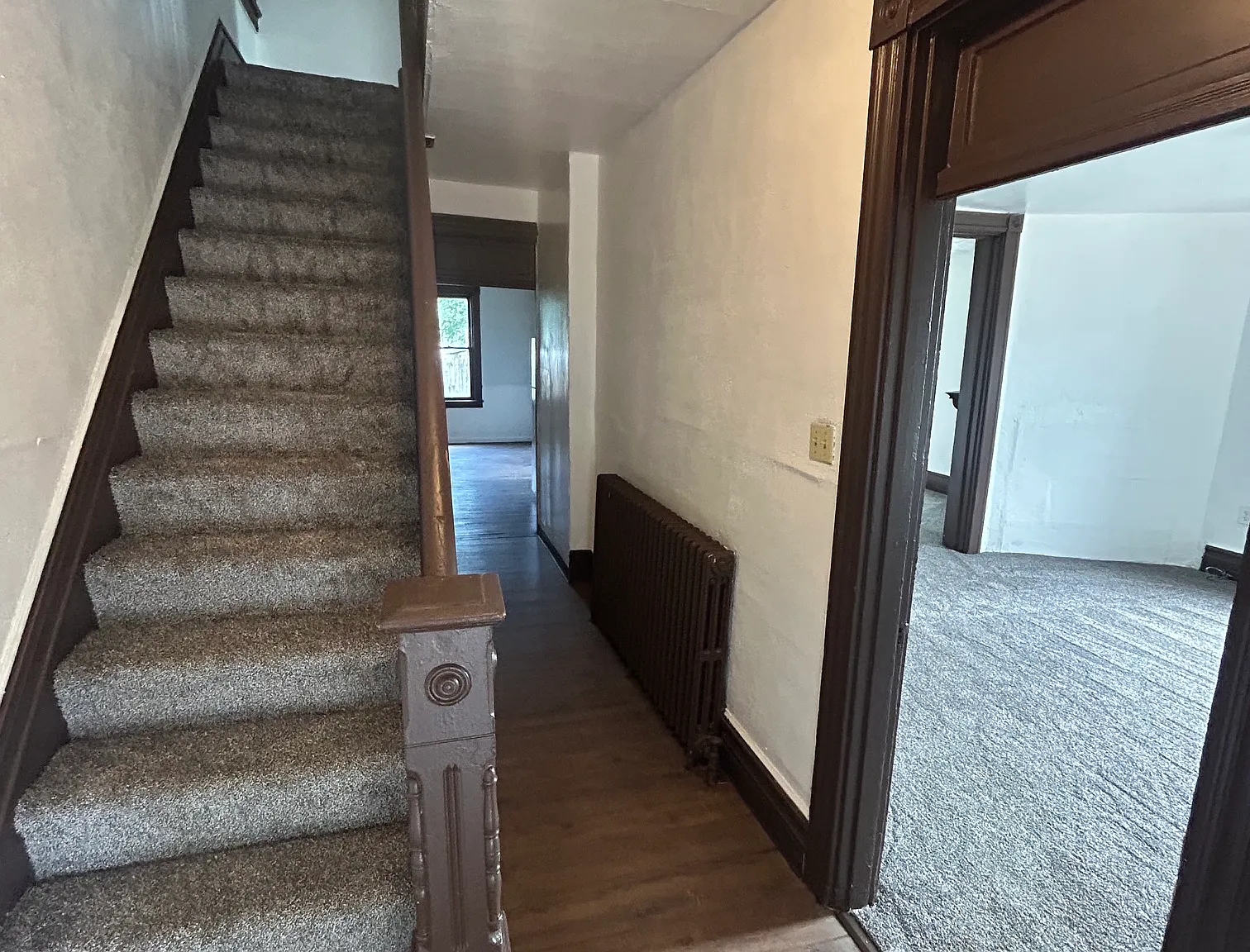 4 bed, 1.5 bath, 1468 sqft, $1,350 — Photo 2