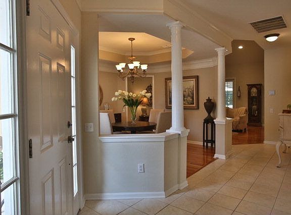 2nd image of 4 Shinnecock Ct