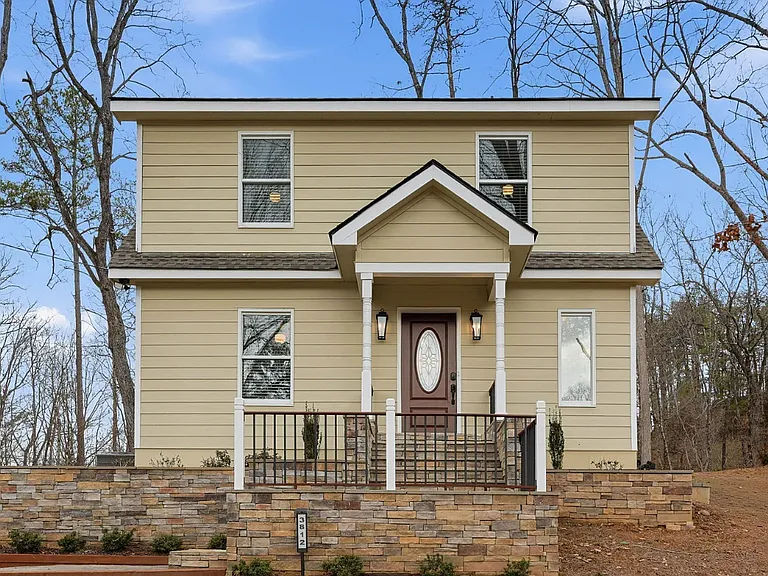 3812 James Ed Rd — Photo 1
