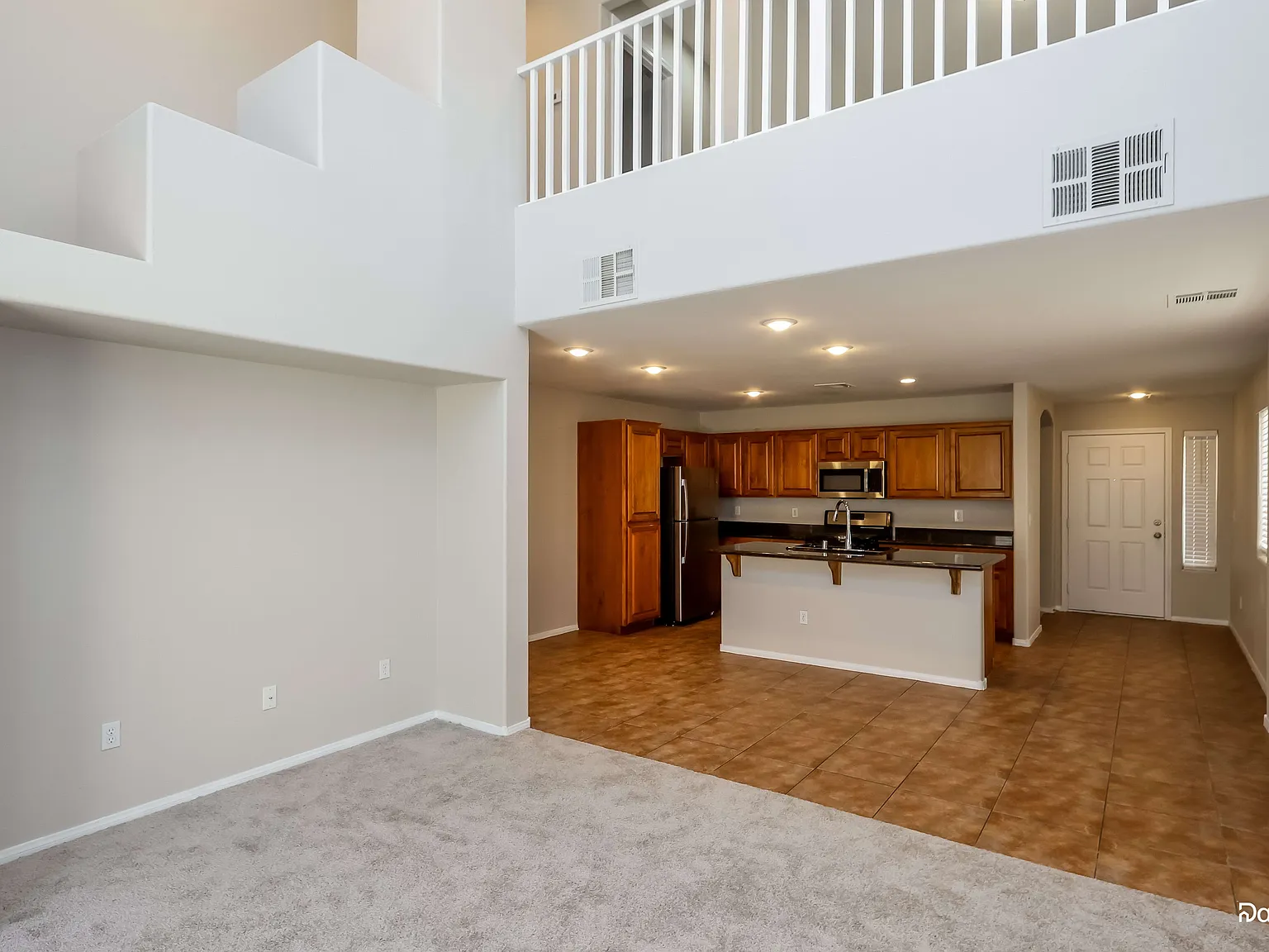 3 bed, 3.0 bath, 1615 sqft, $2,335 — Photo 3