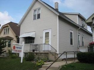 2572 S Howell Ave, Milwaukee, WI 53207