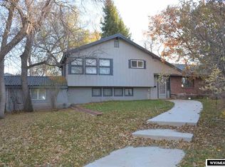 523 Popo Agie St, Lander, WY 82520