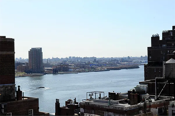 Sold by Douglas Elliman | media 18