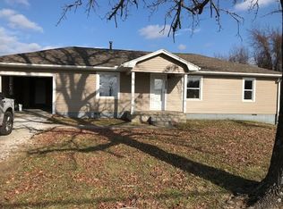 1304 Reid Rd, Neosho, MO 64850