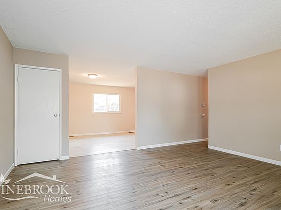 4th image of 2255 White Ash Ct