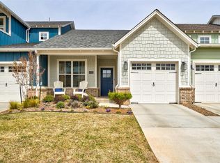 616 Harbor Town Dr, Edmond, OK 73034