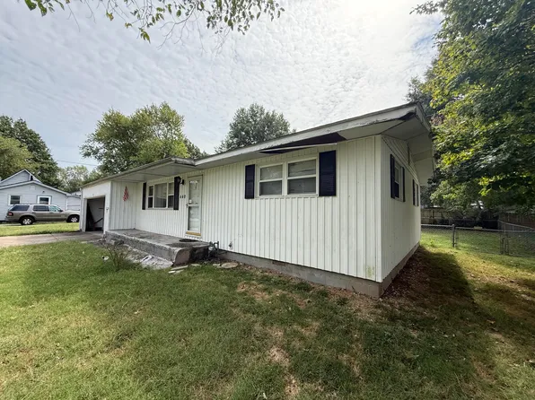 440 W Olive Street, Republic, MO 65738