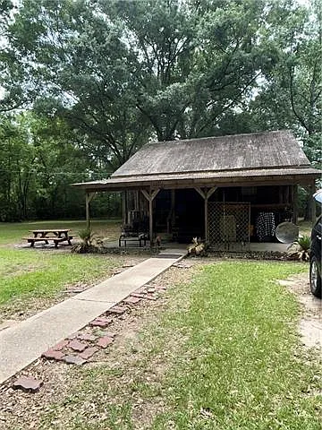 2 bed, 1.0 bath, 650 sqft, $1,950 — Photo 2