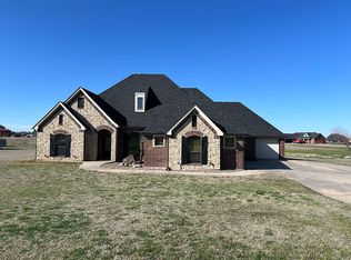 13 Prairie View Dr, Elgin, OK 73538