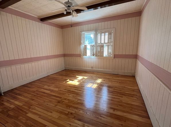 worcester-massachusetts-56741695 picture