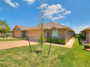 916 Switzerland Ave, Yukon, OK 73099