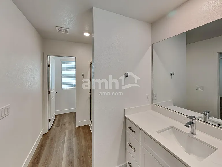 4594 Camden Bridge St — Photo 12