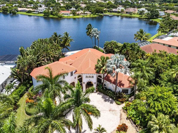 17654 Bocaire Way, Boca Raton, FL 33487