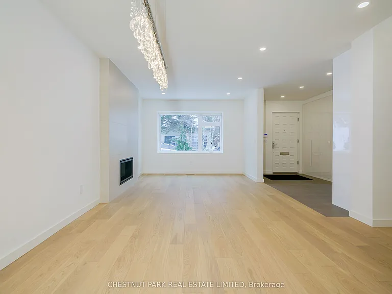 116 Boulton Dr — Photo 12