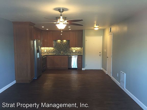 3rd image of 3883 Jewell St #Stb13