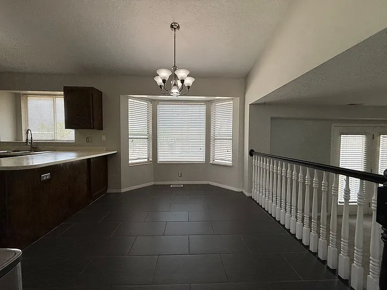 979 E Blue Heron Cir — Photo 9
