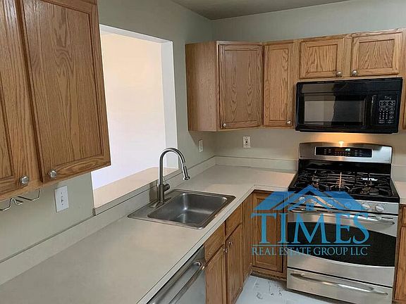5th image of 1003 Cherry Wood Ct