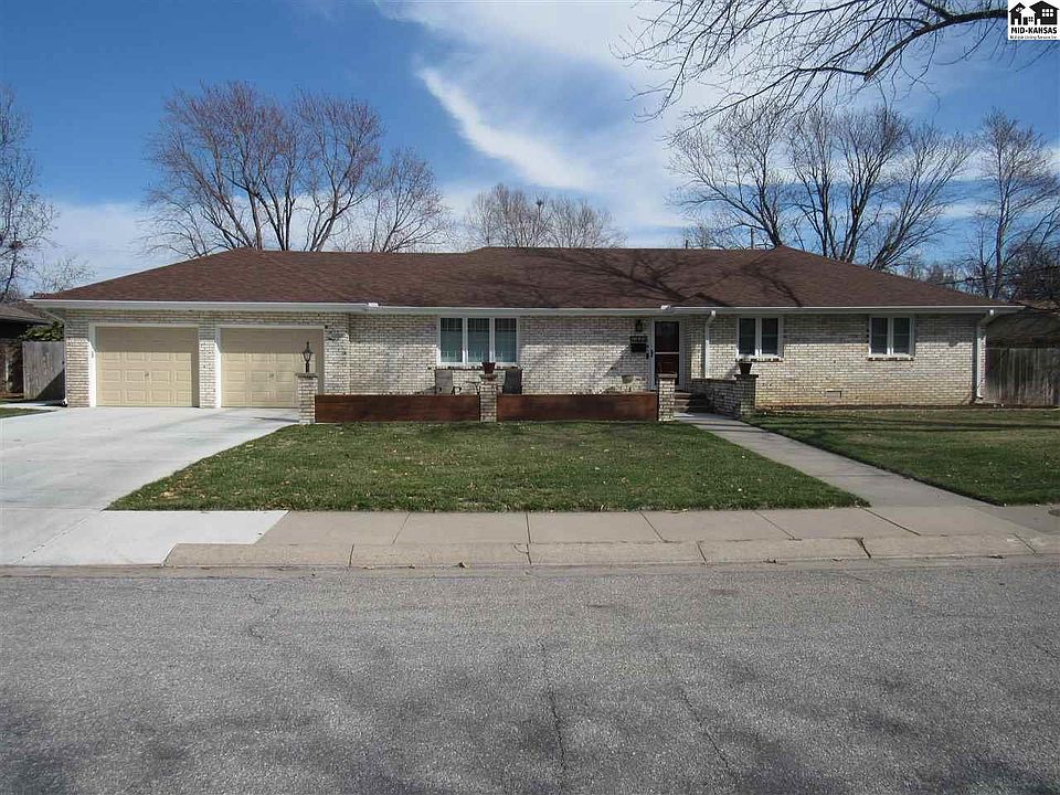 1st image of 2402 Westminster Dr