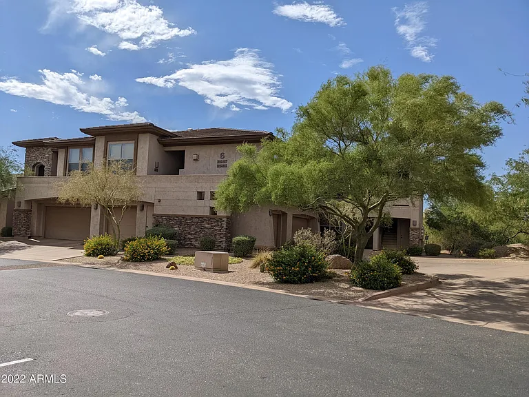10260 E White Feather Ln #2017 — Photo 34