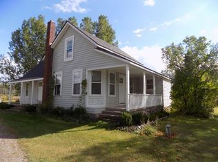 7644 S River Rd, Cheboygan, MI 49721