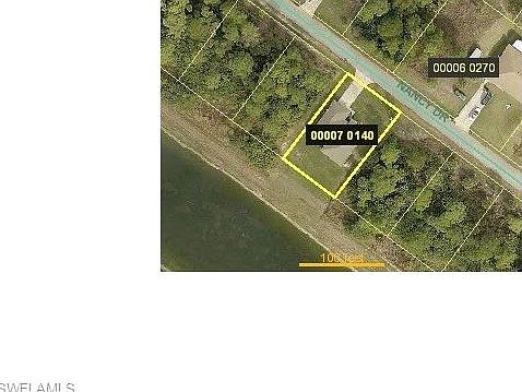 2nd image of 2827 Nancy Dr Unit 1