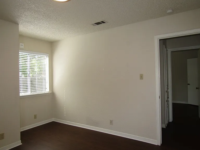 8325 Fathom Cir — Photo 29