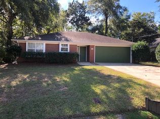 859 Stonehouse Rd, Tallahassee, FL 32301
