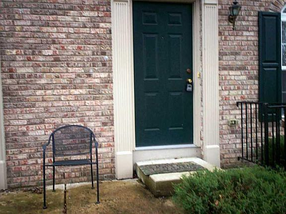 2nd image of 3114 Armory Dr